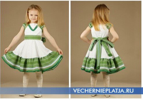 Плаття з українською вишивкою для дівчаток