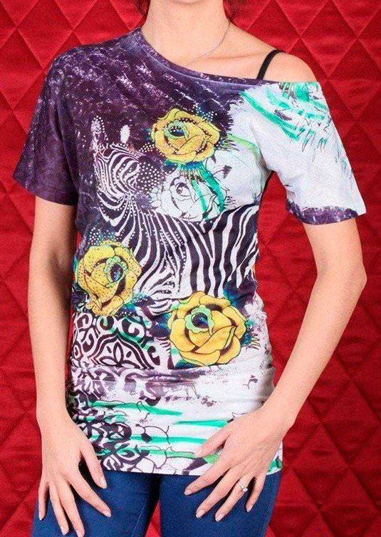 модна жіноча футболка 2013