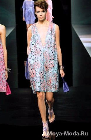 Модні туніки весна-літо 2014 Giorgio Armani