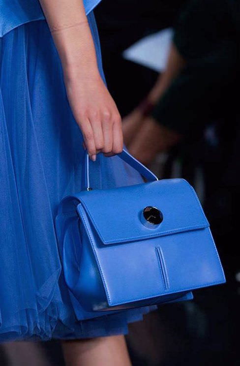 spring_2015_trendy_designer_handbags_from_the_runway_Christopher_Kane