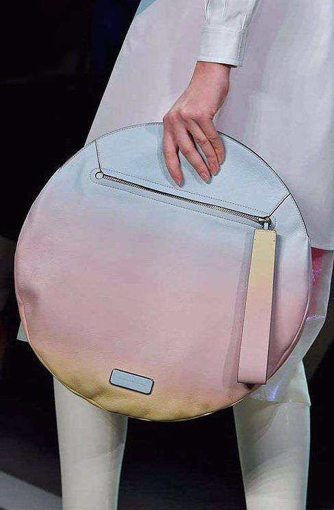 spring_2015_trendy_designer_handbags_from_the_runway_Marc_by_Marc_Jacobs