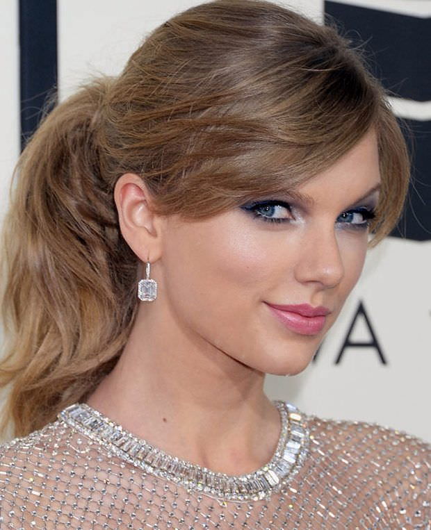 Зачіска на випускний 2014 - Taylor Swift