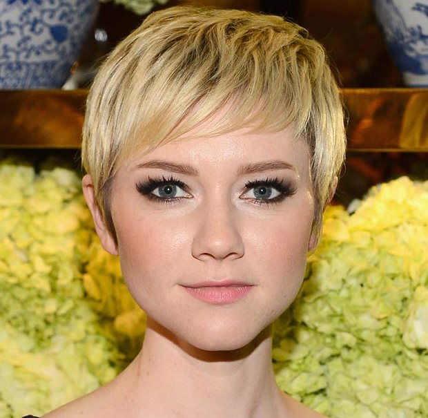 Valentines_Day_short_hairstyles_Valorie_Curry_short_hair
