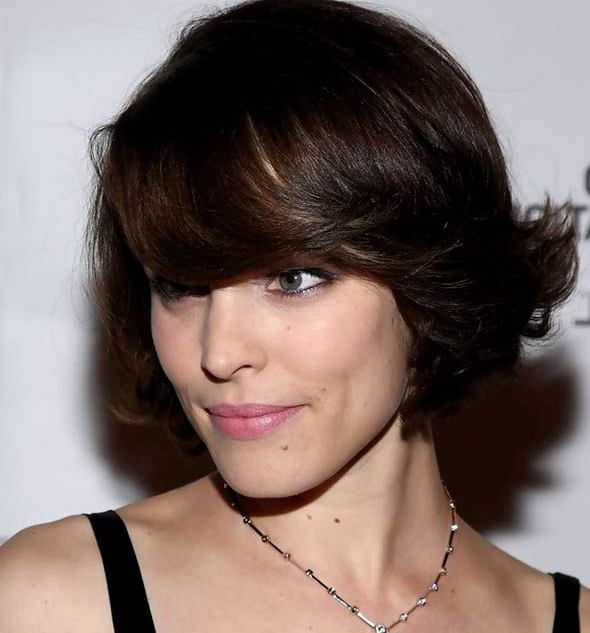 celebrity_curled_out_bob_hairstyles_Rachel_McAdams
