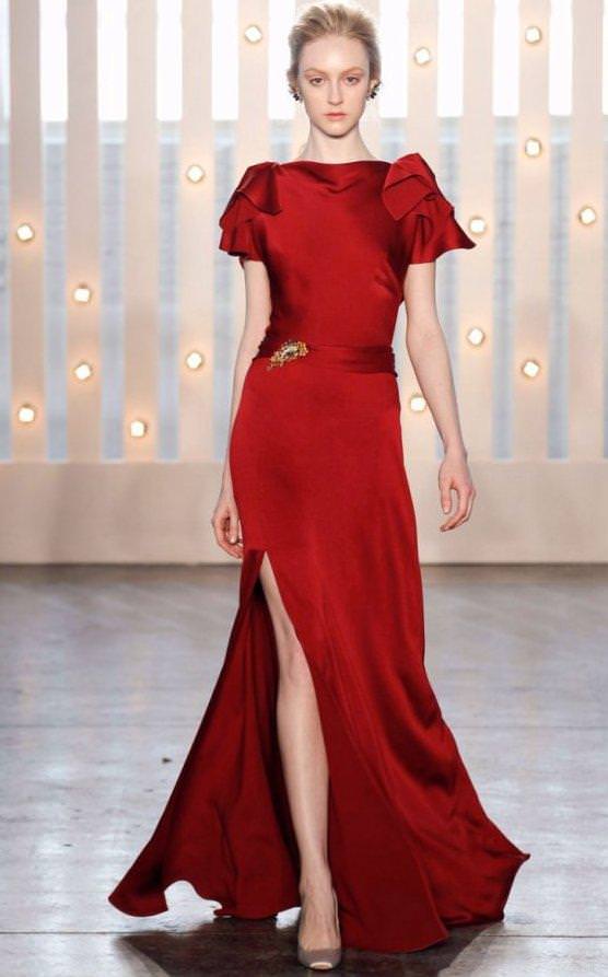 Червоне плаття в підлогу 2014-2015